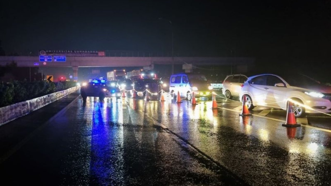 Lalin Tol Cipularang Dialihkan ke Japek II Selatan Akibat Lonjakan Arus Balik Lebaran