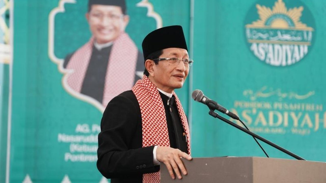 Menteri Agama Nasaruddin Umar memberikan apresiasi tinggi terhadap perkembangan Pondok Pesantren As'adiyah Macanang di Sulsel,  mengagumi kemajuan pesantren dan menekankan pentingnya kerukunan umat di Indonesia.