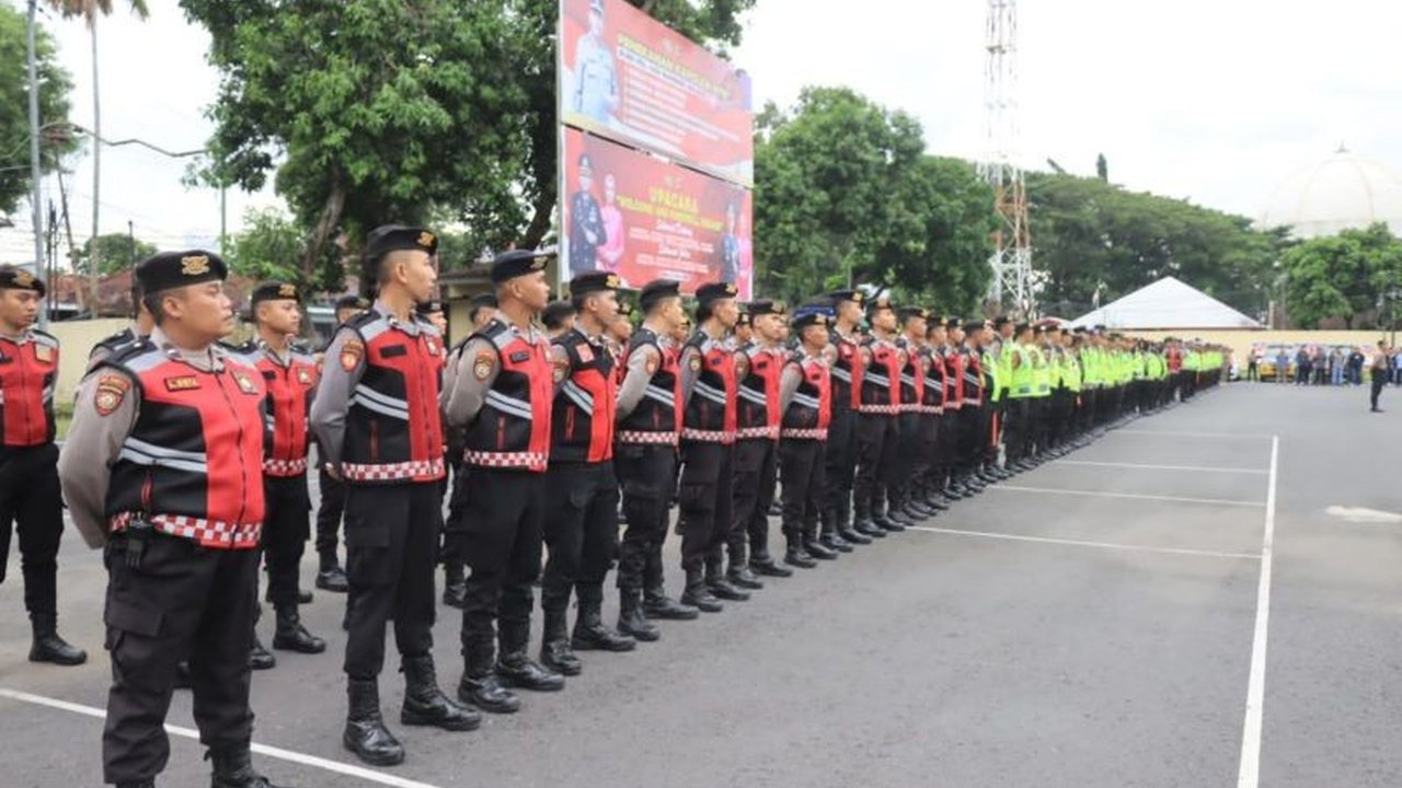 Polres Lombok Tengah Tingkatkan Pengamanan Wisata saat Puncak Arus Mudik Lebaran Topat 2025