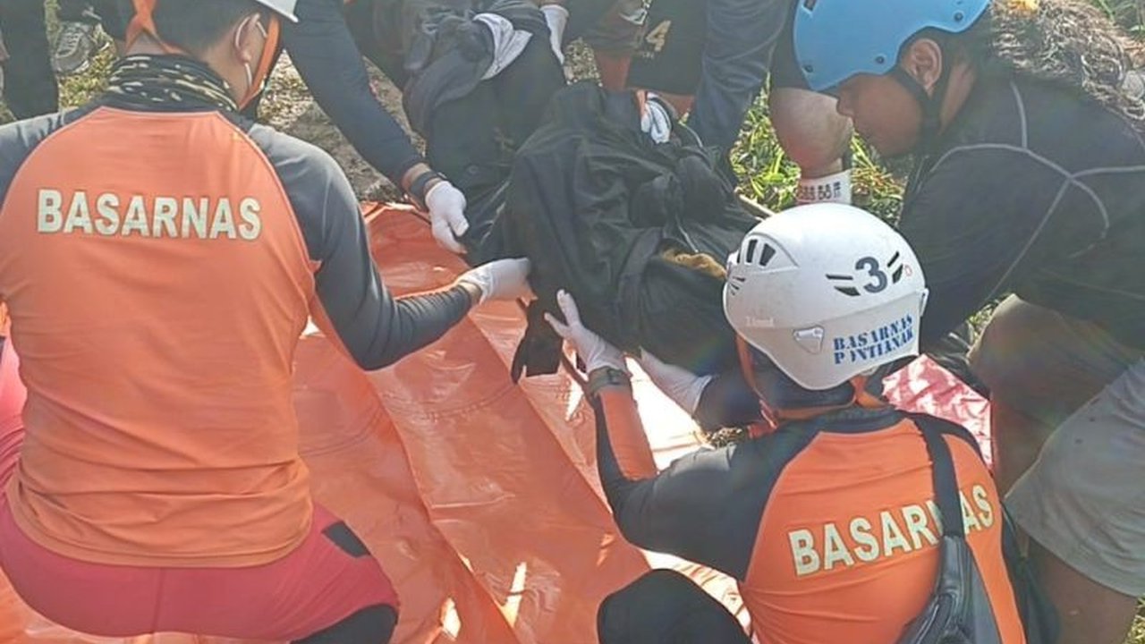 Cuaca ekstrem menyebabkan korban jiwa di Riam Marum, Bengkayang; BPBD mengimbau wisatawan untuk selalu waspada dan memperhatikan kondisi cuaca sebelum berwisata.