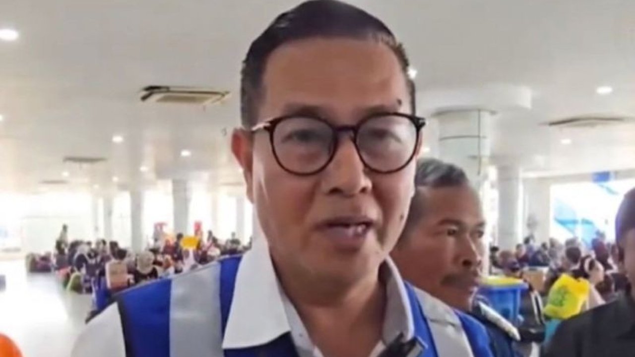 PT Pelni memprediksi puncak arus balik Lebaran 2025 di Pelabuhan Semayang, Balikpapan akan terjadi pada 8-10 April, dengan lonjakan penumpang signifikan telah terlihat.
