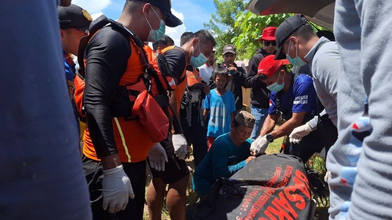 Tim SAR gabungan menemukan seorang pria bernama Sara (49) meninggal dunia setelah diterkam buaya di Sungai Roraya, Konawe Selatan, Sulawesi Tenggara.