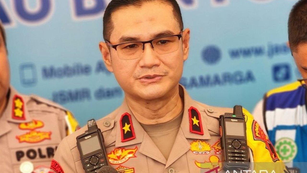 Puncak arus balik Lebaran 2025 di Gerbang Tol Kalikangkung telah terlewati pada 5 April dengan 76.000 kendaraan, dan kepolisian mulai menormalisasi rekayasa lalu lintas.