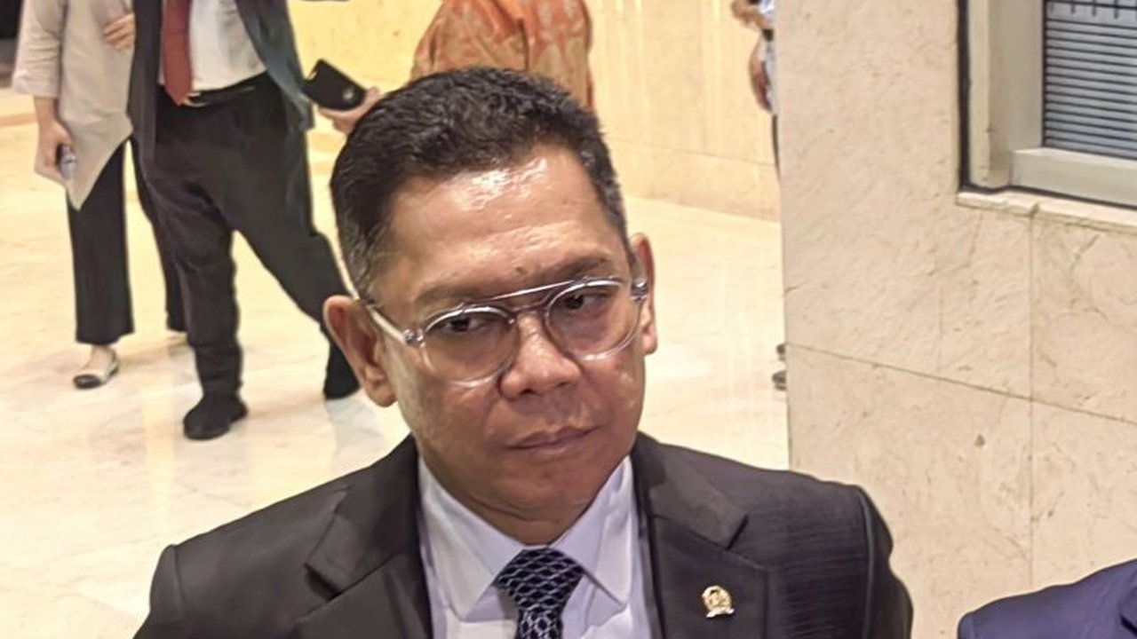 Wakil Ketua DPR Adies Kadir menyatakan RUU TNI tidak akan disetujui menjadi UU pada masa sidang ini karena akan memasuki masa reses dan jelang Idul Fitri 2025.