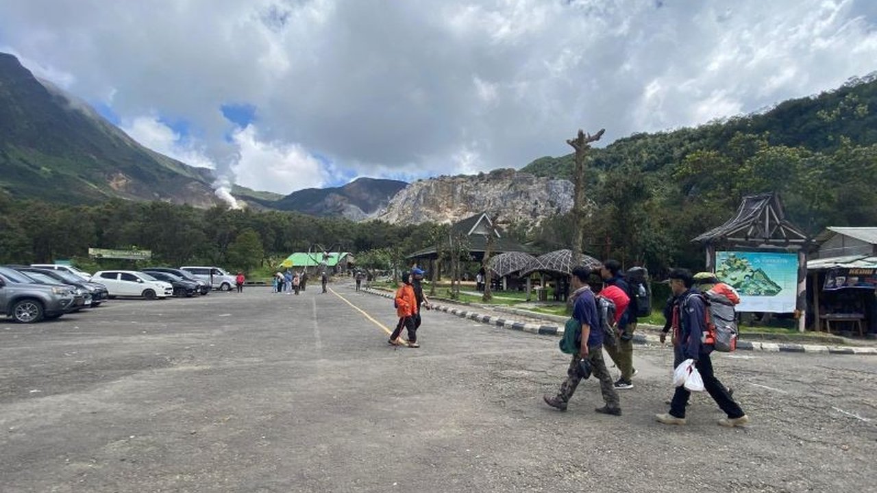 Kunjungan wisatawan ke Garut selama libur Lebaran 2025 melampaui target, mencapai 159.979 orang dan meningkat hampir 50% dibandingkan tahun sebelumnya.