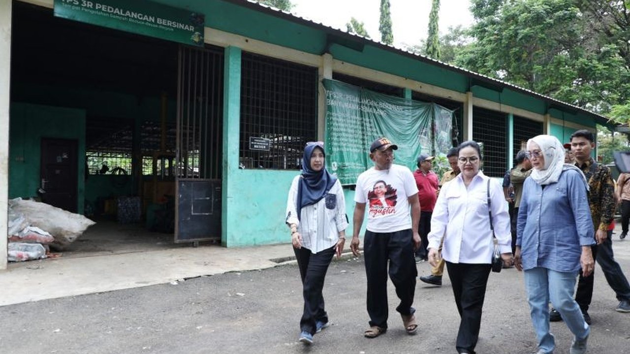 Pemkot Semarang gencar menambah tempat pengolahan sampah reduce, reuse, recycle (TPS3R) untuk mengurangi beban Tempat Pembuangan Akhir (TPA) Jatibarang dan menciptakan kota yang lebih bersih.