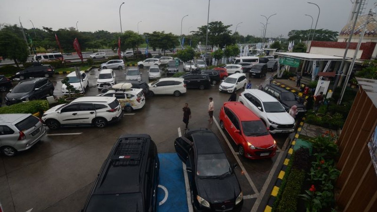 Menteri Kesehatan ungkap penurunan angka kecelakaan mudik Lebaran 2025 sebesar 12 persen, disebabkan meningkatnya kesadaran masyarakat akan pentingnya istirahat dan pemeriksaan kesehatan.