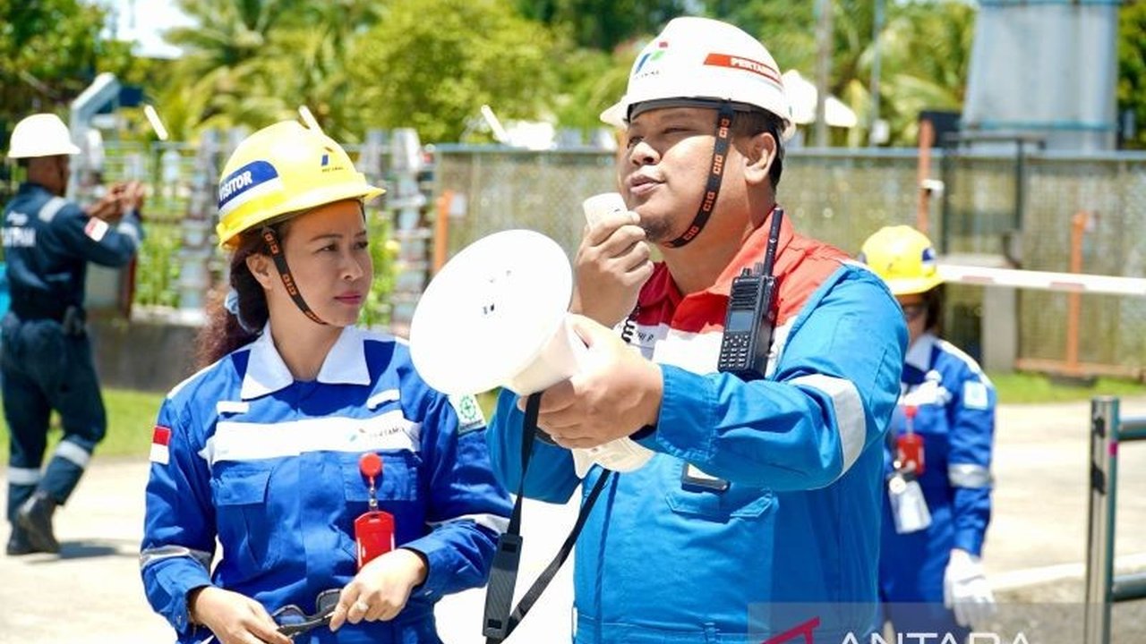 Anggota Komisi VI DPR, Faujia Helga, meminta Kilang Pertamina Internasional RU VII Kasim untuk terus memastikan ketersediaan dan kualitas BBM di Papua Barat Daya guna menunjang perekonomian daerah.