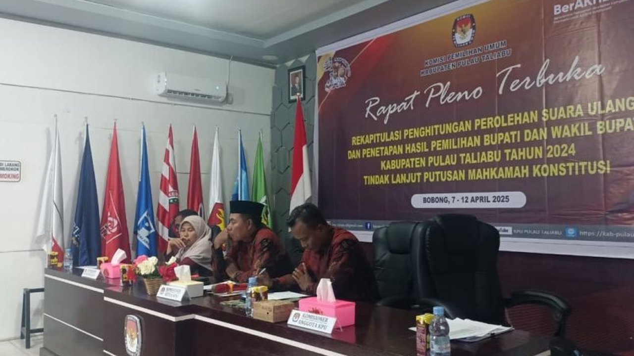 Pasangan Sashabila Mus-La Ode Yasir resmi ditetapkan sebagai pemenang Pilkada Pulau Taliabu 2024 oleh KPU setempat setelah perhitungan suara ulang.