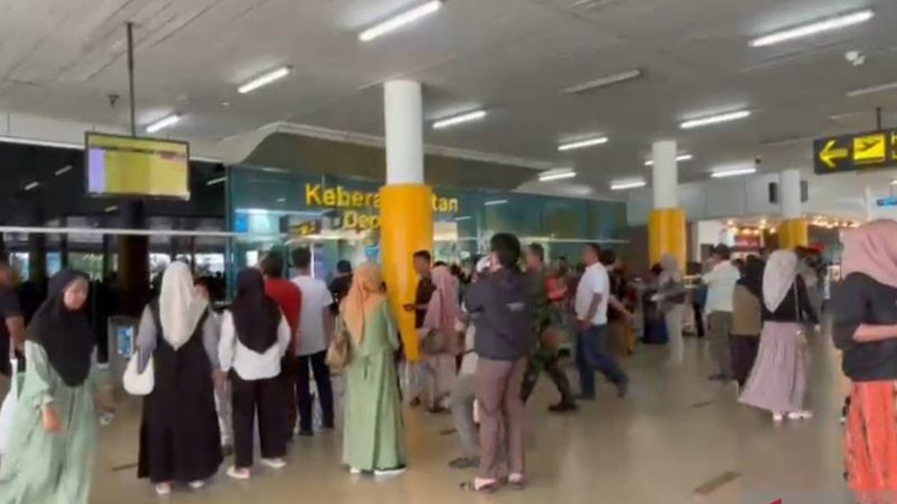 Bandara Sultan Thaha Jambi melayani 5.186 penumpang pada puncak arus balik Lebaran 2025, meningkat signifikan dibandingkan tahun sebelumnya, dengan lonjakan penerbangan ekstra dari Lion Air dan Garuda Indonesia.