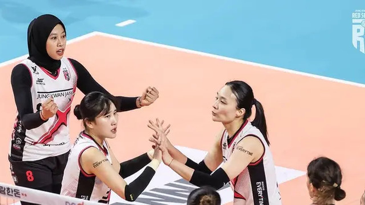 Red Sparks kalah dari Pink Spiders pada game 2 final Liga Voli Korea dengan skor 2-3 (25-23, 25-18, 22-25, 12-25, 12-15) di Incheon Samsan World Gymnasium, Rabu (2/4/2025). (foto: instagra