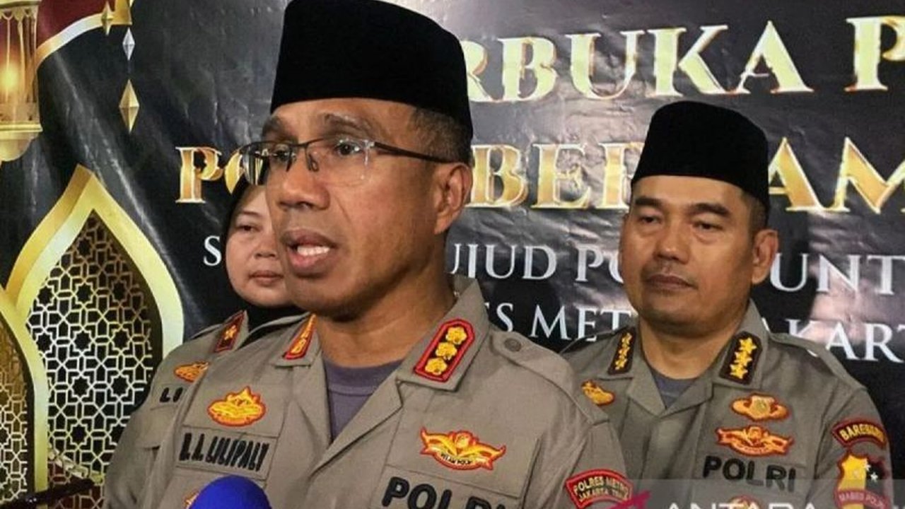 Penyebab kematian mahasiswa UKI, Kenzha Erza Walewangko, masih misteri; polisi menunggu hasil autopsi dan digital forensik untuk mengungkap kebenaran.