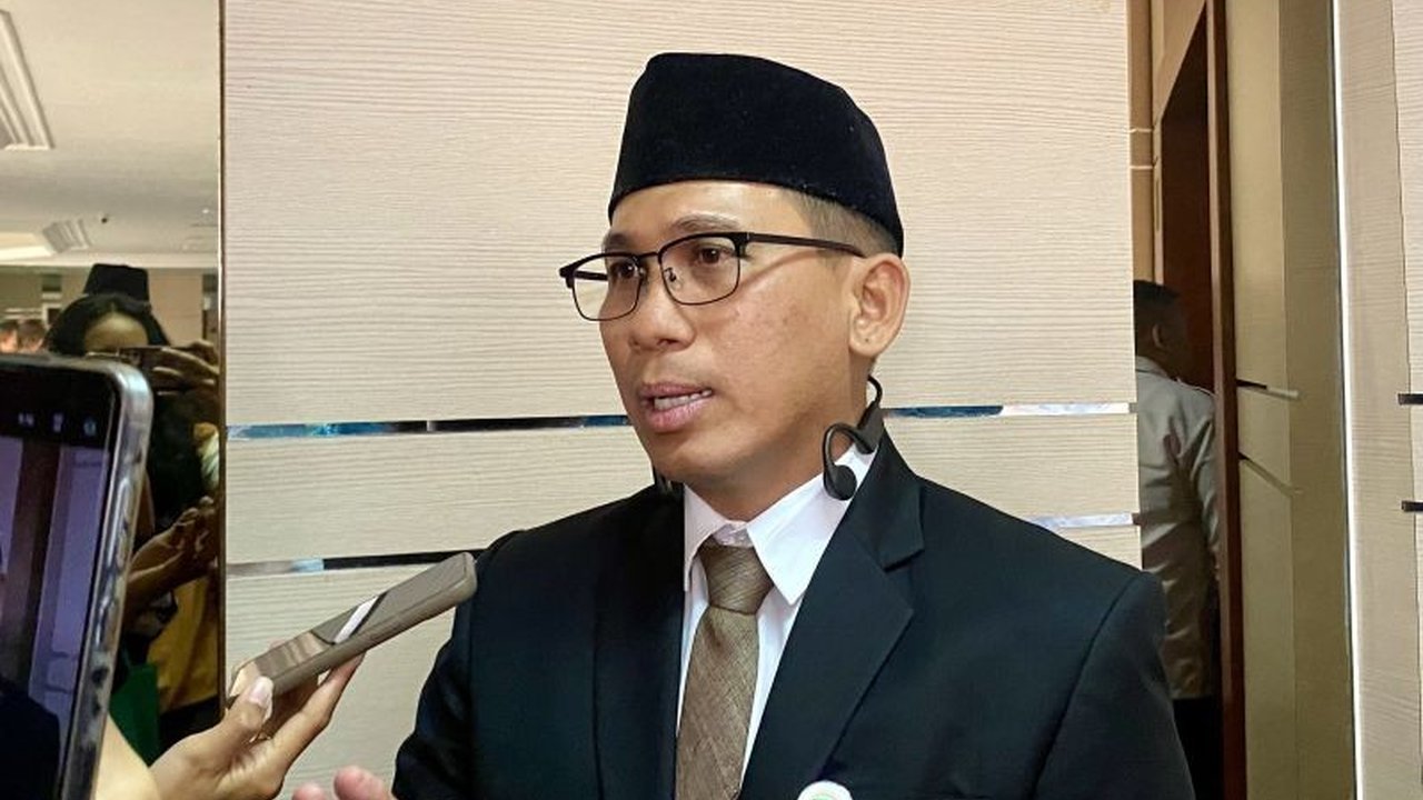 Program Makan Bergizi (MBG) di Batam dipastikan kembali normal mulai 14 April 2025, menjangkau 16.844 siswa di 22 sekolah, dengan tambahan dapur baru yang meningkatkan kapasitas.