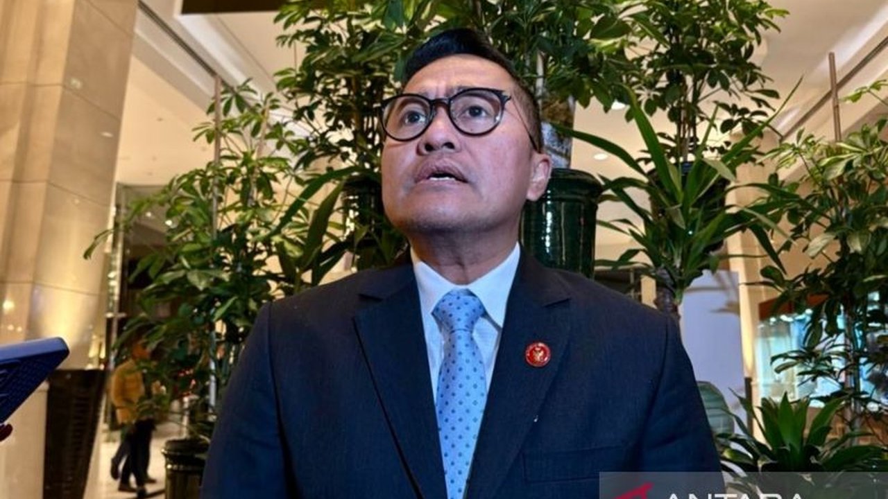 Presiden Prabowo Subianto melakukan kunjungan kenegaraan ke Turki, berpidato di parlemen dan melakukan pertemuan bilateral dengan Presiden Erdogan untuk memperkuat kerja sama kedua negara.