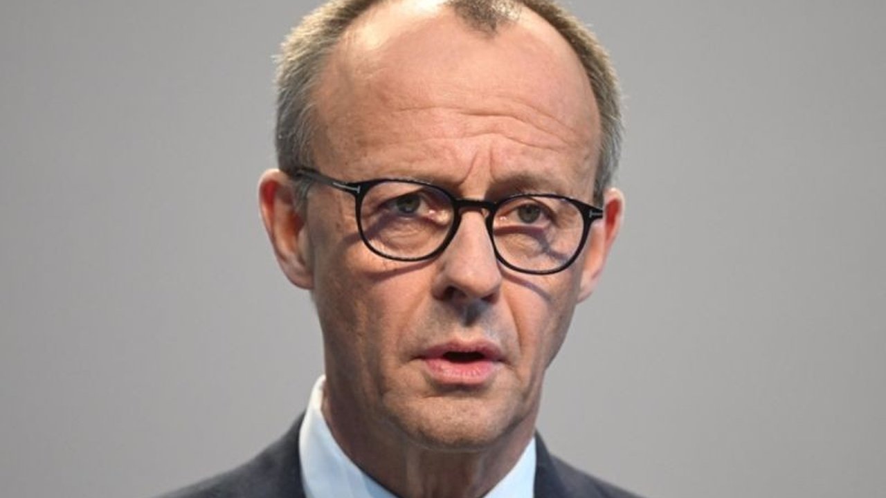 Friedrich Merz, Ketua CDU/CSU, memastikan kanselir baru Jerman akan terpilih awal Mei 2025 setelah proses koalisi dengan SPD rampung.