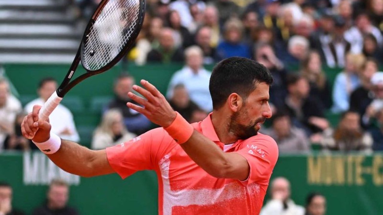Novak Djokovic mengalami kekalahan mengejutkan di babak kedua Monte-Carlo Masters 2025 oleh Alejandro Tabilo, menandai awal yang buruk bagi petenis Serbia tersebut di musim tanah liat.