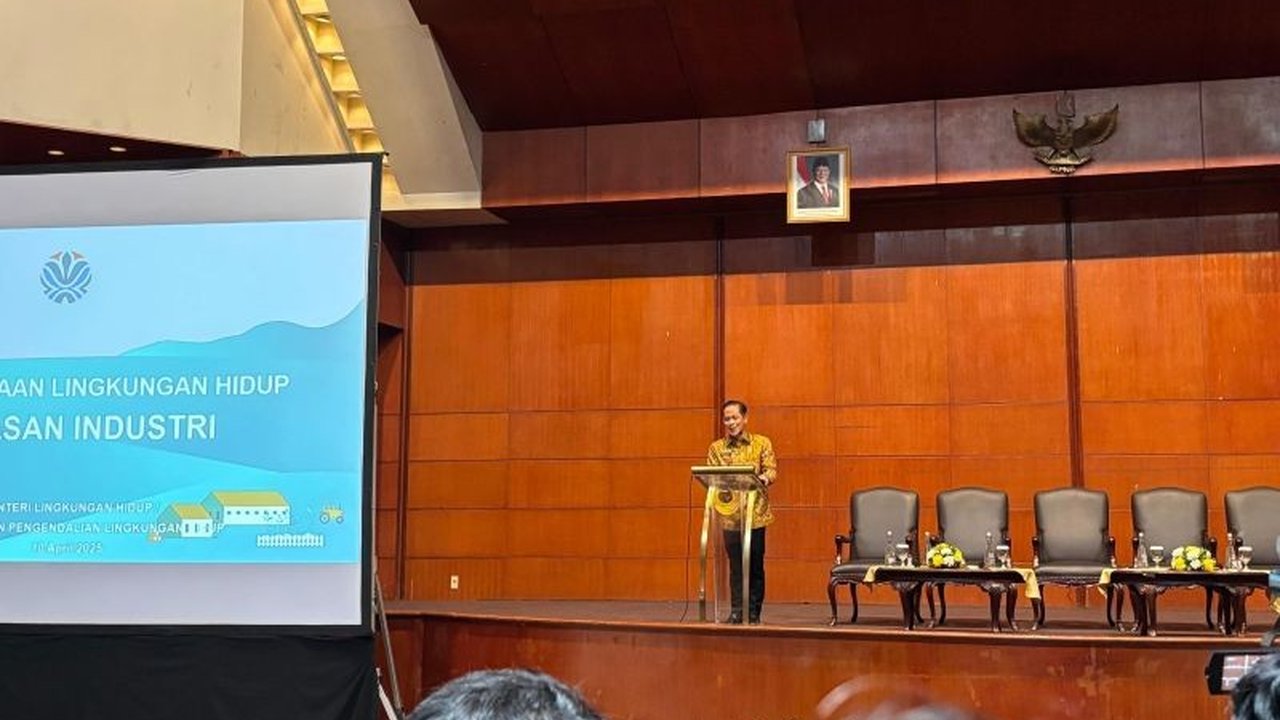 Menteri Lingkungan Hidup meminta kawasan industri di Jabodetabek dan Karawang segera beralih dari batu bara ke gas untuk mengurangi polusi udara, dengan imbauan sebagai langkah awal sebelum penegakan hukum.