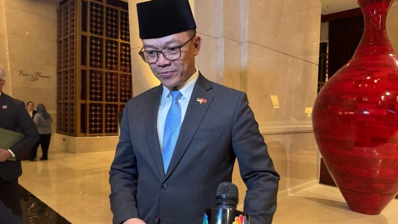 Indonesia siap evakuasi warga Palestina dari Jalur Gaza, namun menunggu kesepakatan para pemimpin dunia khususnya di Timur Tengah, seperti disampaikan Menlu RI.