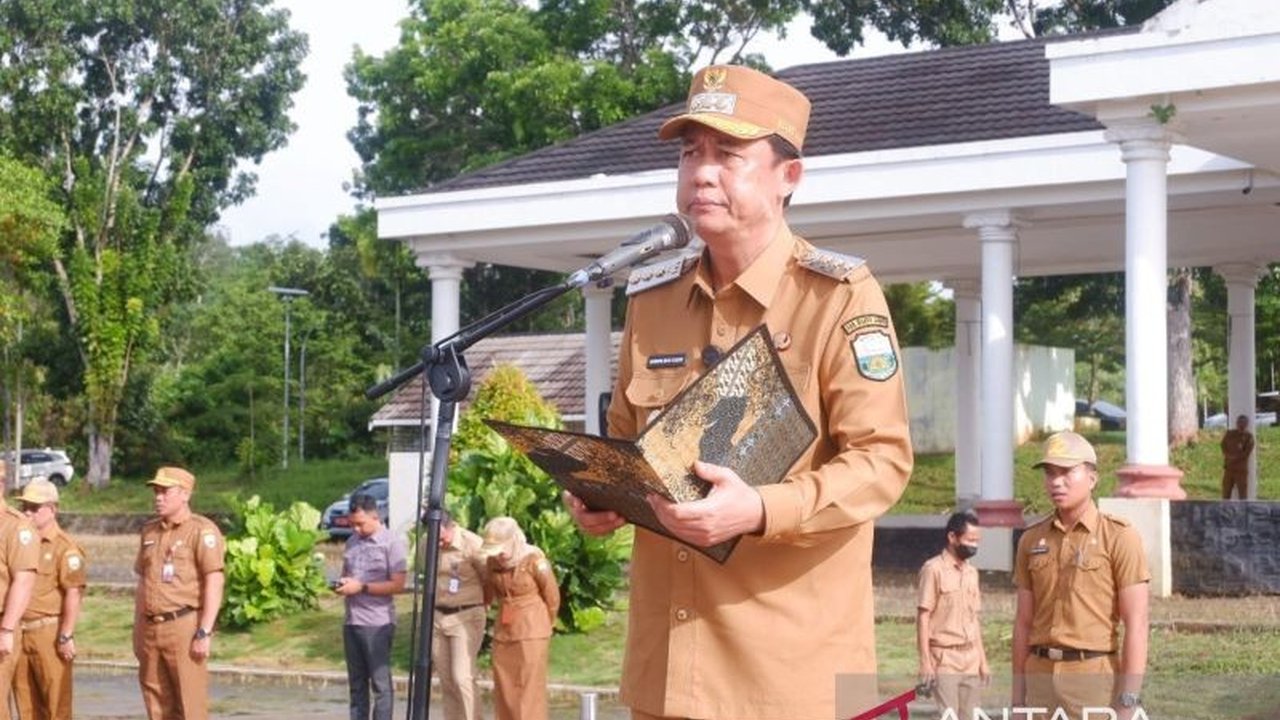 Bupati Muaro Jambi luncurkan aplikasi OKKA untuk optimalkan penempatan ASN dan tingkatkan kinerja, dengan target penataan yang lebih efektif dan transparan.