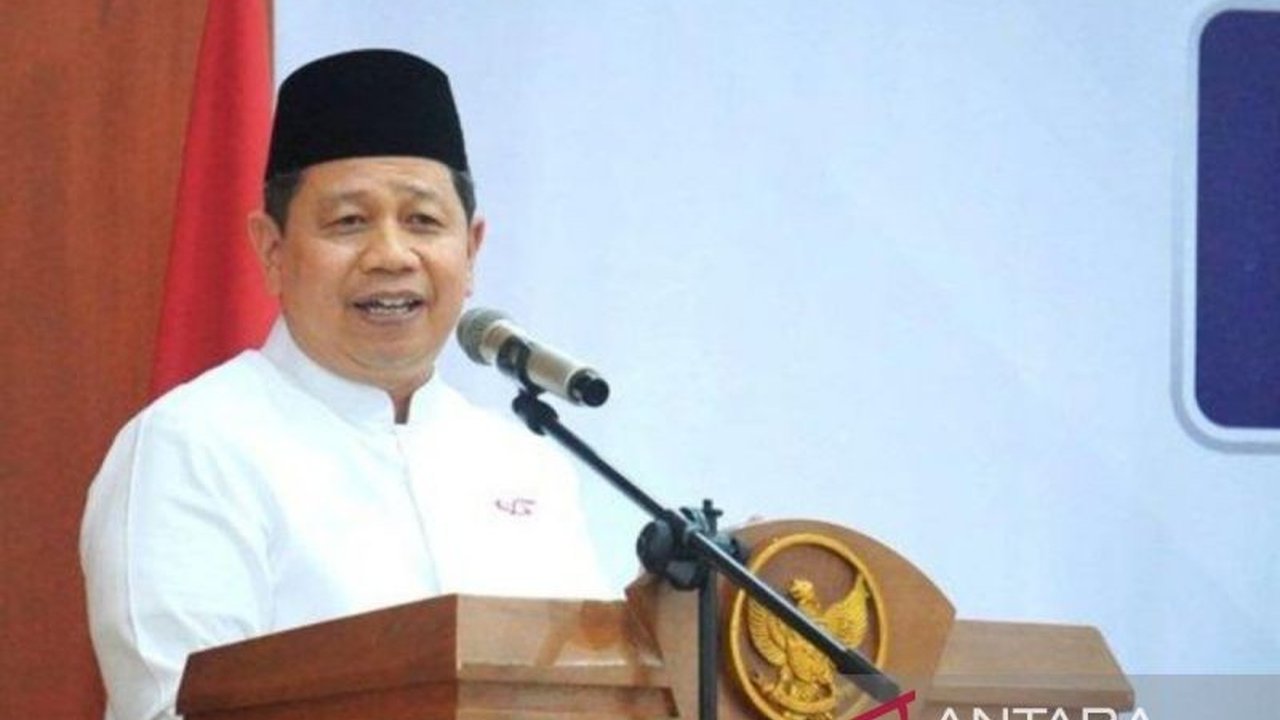 Kemenag Kalsel berkomitmen penuh mensukseskan program penanaman satu juta pohon pada peringatan Hari Bumi 2025 mendatang, melibatkan seluruh jajaran hingga tingkat kabupaten/kota.