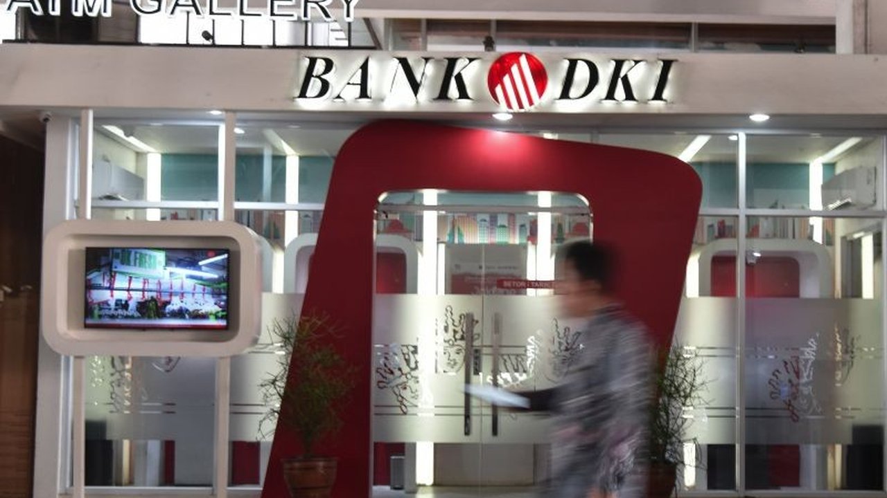 Direktur Utama Bank DKI melaporkan gangguan sistem layanan perbankan ke Bareskrim Polri setelah Gubernur DKI Jakarta meminta pertanggungjawaban atas insiden tersebut.