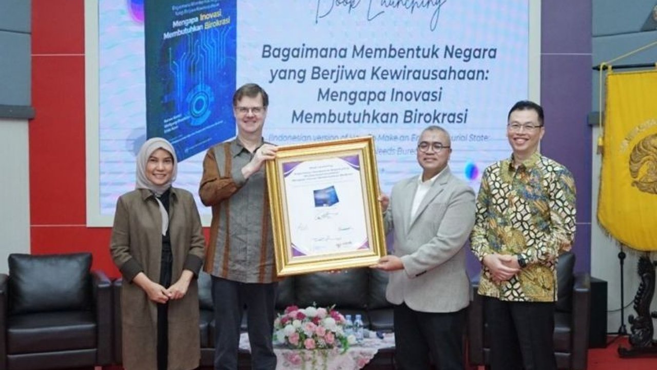 Universitas Indonesia (UI) dan KemenPANRB meluncurkan buku karya Prof. Wolfgang Drechsler tentang inovasi birokrasi, menekankan pentingnya keseimbangan antara stabilitas dan agilitas dalam menghadapi tantangan zaman.