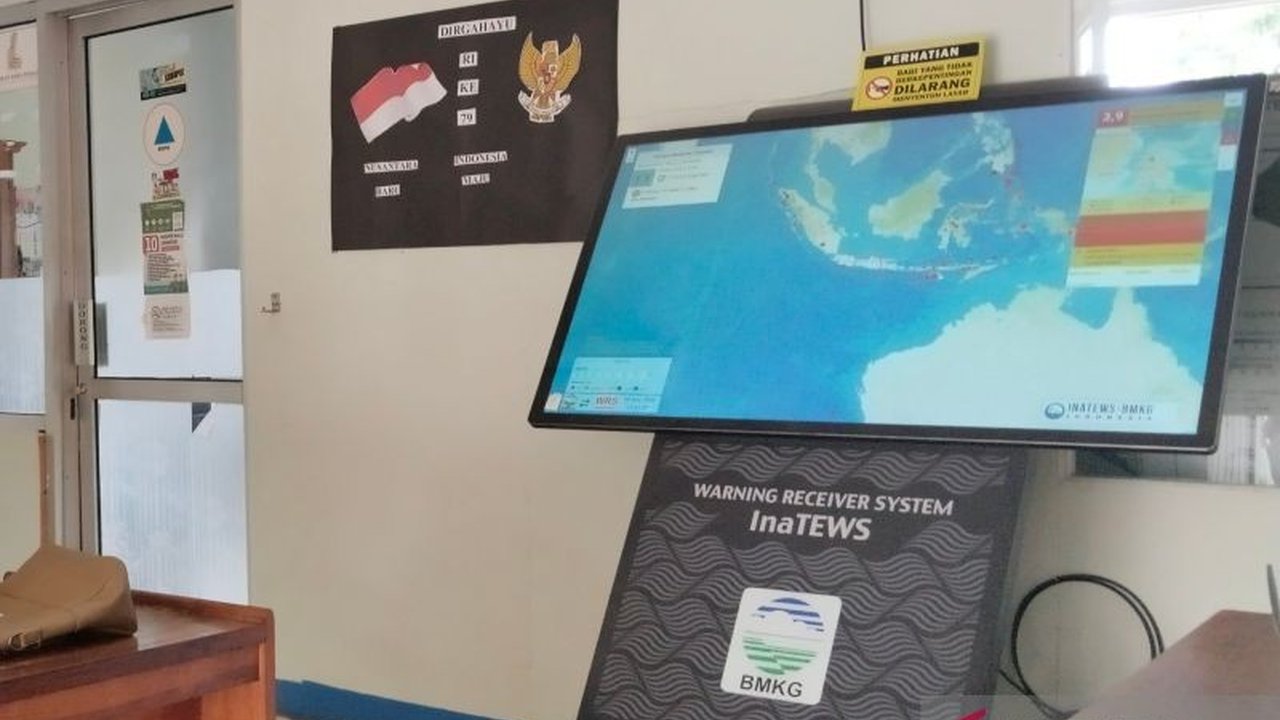 Badan Penanggulangan Bencana Daerah (BPBD) Mukomuko memastikan anggaran kajian risiko bencana tetap tersedia di APBD 2025 sebesar Rp300 juta, bahkan melibatkan peneliti dari UGM.