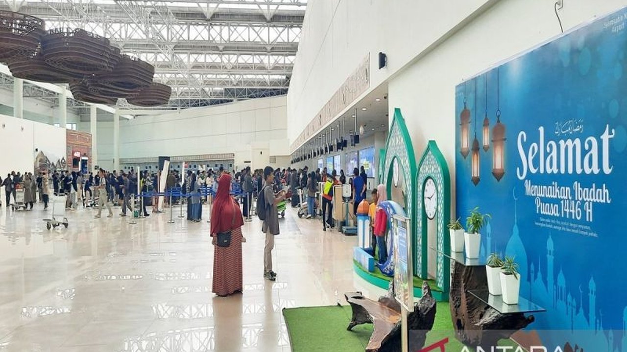 Bandara Syamsudin Noor Banjarmasin melayani 208.134 penumpang selama libur Lebaran 2025, meningkat 2,2 persen dari tahun sebelumnya, dengan puncak arus balik pada 6 April.