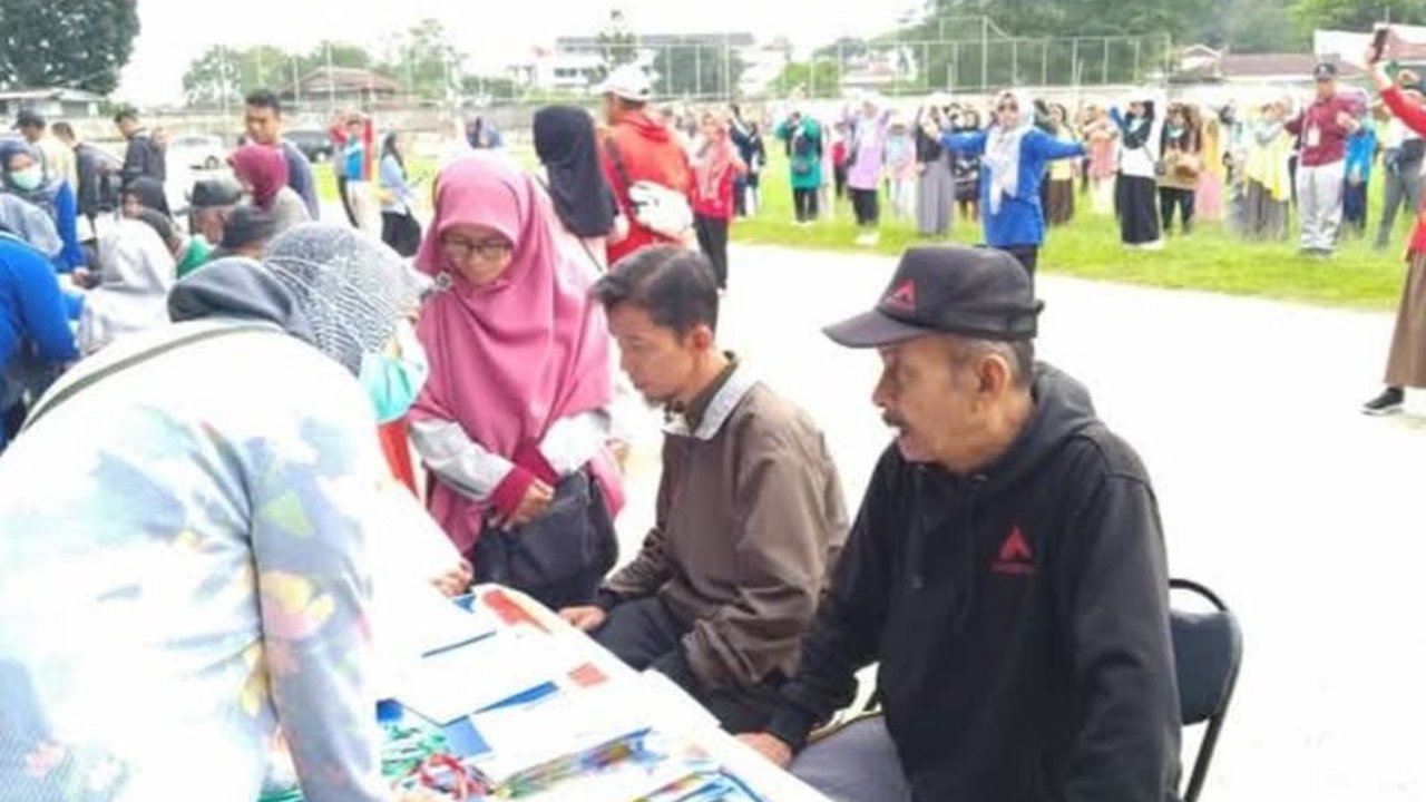 Sebanyak 325 calon haji Kota Bukittinggi mengikuti tes kebugaran untuk memastikan kesiapan fisik dan mental dalam menjalankan ibadah haji di Tanah Suci.