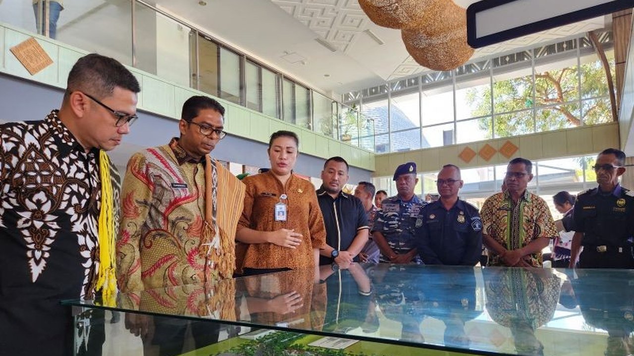 Direktur TPI, Suhendra, meninjau langsung pelayanan keimigrasian di PLBN Napan, Motaain, dan Kantor Imigrasi Atambua untuk memastikan operasional dan kualitas layanan prima bagi pelintas perbatasan di NTT.