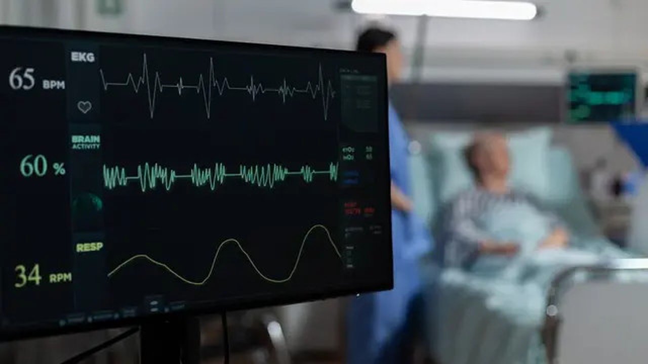 Ilustrasi pasien kritis di rumah sakit (Foto: Freepik)