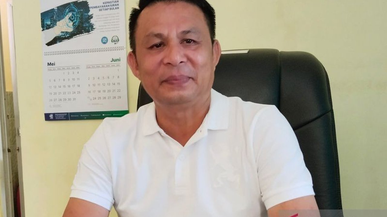 Dinas PMD Mukomuko memanggil seorang kepala desa di Kecamatan Air Dikit yang diduga meminta THR kepada pengusaha sawit menjelang Lebaran 2025, meskipun kades tersebut mengklaim uang tersebut untuk kegiatan desa.