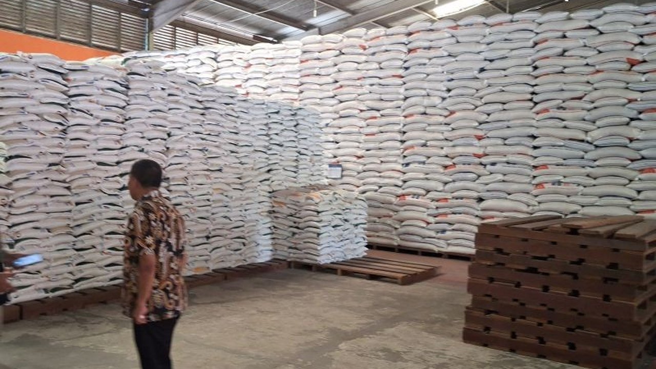 Realisasi penyerapan beras petani di Aceh oleh Bulog telah melampaui target hingga 105 persen, memastikan petani mendapatkan harga pembelian pemerintah yang telah ditetapkan.