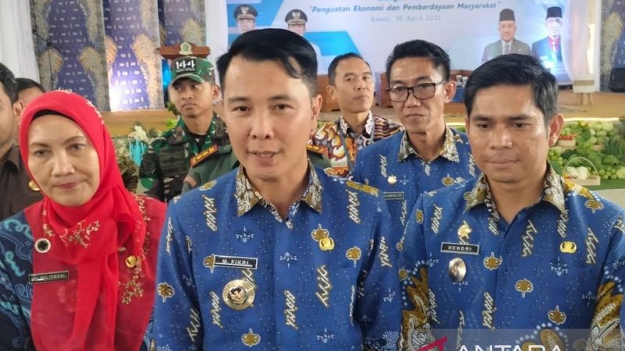 Bupati Rejang Lebong laporkan kerusakan aset Pemprov Bengkulu berupa infrastruktur jalan, irigasi, dan bangunan yang butuh perbaikan segera, dengan usulan perbaikan telah disampaikan dan direncanakan pada tahun 2025.