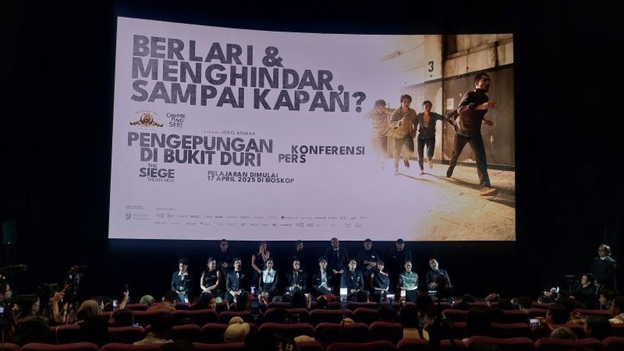 Sutradara Joko Anwar hadir dengan 'Pengepungan di Bukit Duri', film thriller yang menyoroti kekerasan remaja, krisis pendidikan, dan trauma sosial di Indonesia tahun 2027.