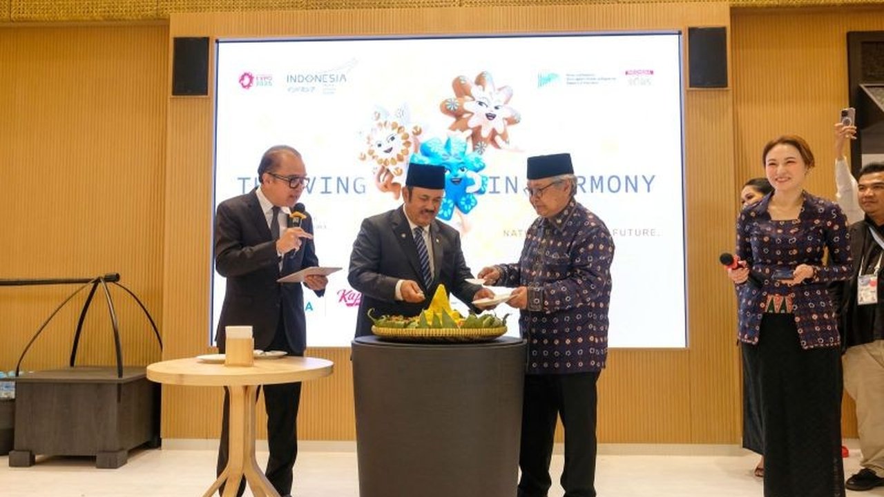 Menteri PPN/Bappenas meresmikan Paviliun Indonesia di World Expo 2025 Osaka, Jepang, yang menampilkan kekayaan budaya dan inovasi Indonesia untuk menarik investasi dan kolaborasi internasional.