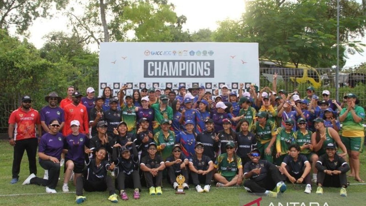 Timnas cricket putri Indonesia berhasil menjuarai WBBI: Kartini T20 International Series 2025 di Bali setelah mengalahkan Cook Islands di final, menjadi modal berharga menuju SEA Games 2025.