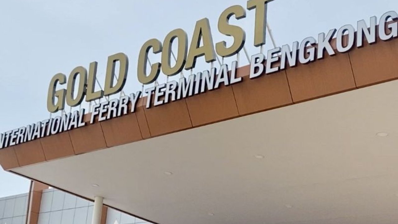 Aspabri Kepri menilai Terminal Ferry Internasional Gold Coast Batam sebagai solusi ideal bagi grup tur, menawarkan kenyamanan dan efisiensi, meskipun masih ada tantangan yang perlu diatasi.