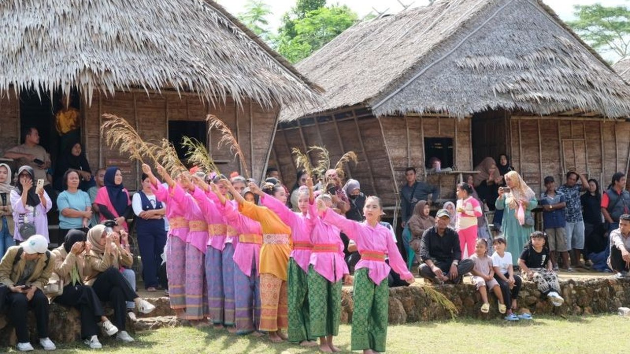 Ritual Adat Nujuh Jerami Suku Lum Bangka Tercatat sebagai Kekayaan Intelektual Komunal