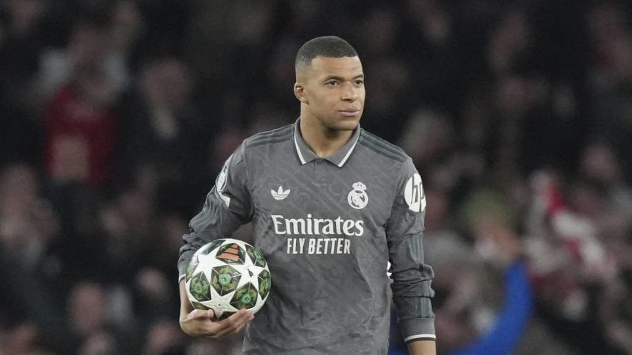 Mengapa Kylian Mbappe Bisa Main Lawan Arsenal di Liga Champions Usai Kartu Merah?