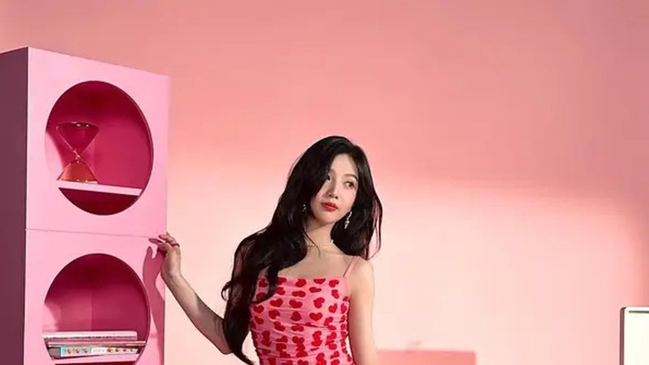 Lihat di sini rahasia cantik ala Joy Red Velvet. [@_imyour_joy].