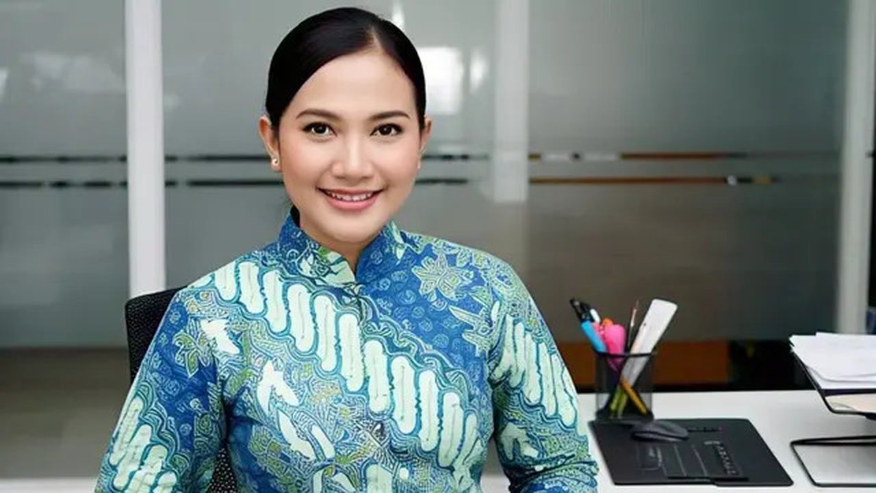 Batik Tunik untuk ke Kantor