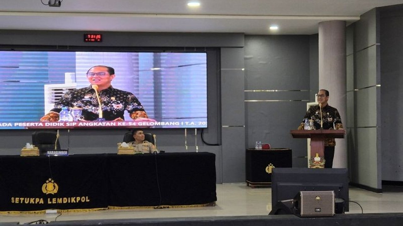 Kementerian Hukum dan HAM (Kemenkumham) menyebut KUHP Nasional sebagai fondasi hukum pidana modern Indonesia, siap diterapkan pada 2026.