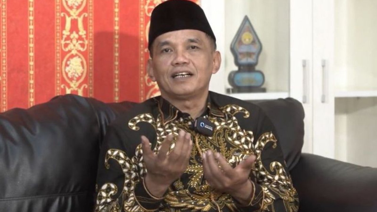 Tingginya angka kemiskinan di Wonosobo (15,28 persen) mendorong DPRD Jateng dan Pemkab Wonosobo untuk berkolaborasi dalam optimalisasi program pengentasan kemiskinan, memanfaatkan potensi pertanian dan pariwisata daerah.