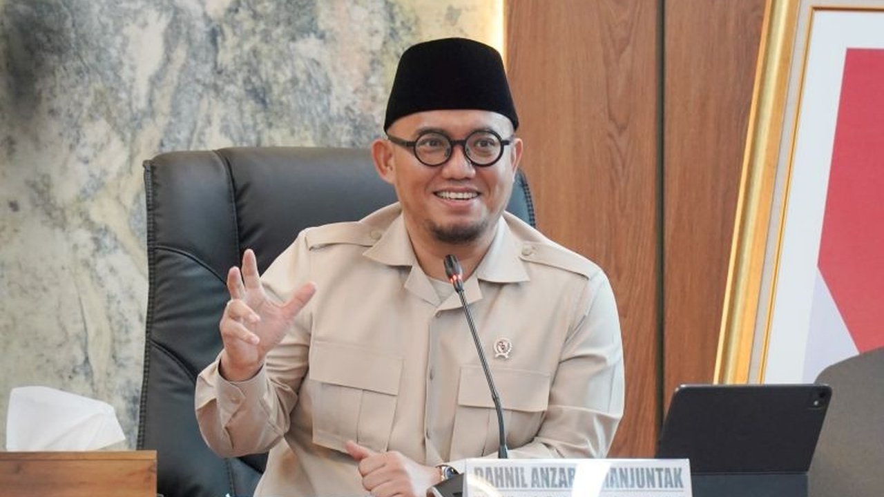 Dahnil Anzar Harap Semangat Paus Fransiskus Membela Kaum Lemah Diteruskan