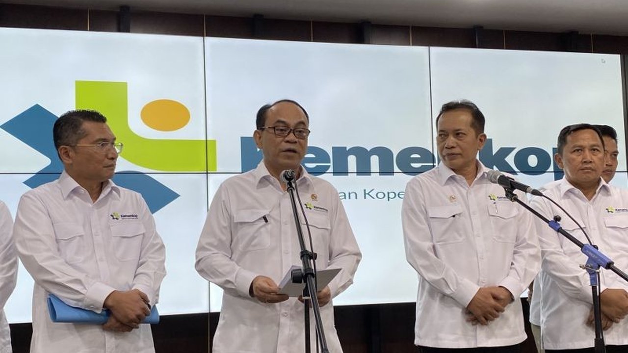 Program 80.000 Koperasi Desa Merah Putih ditargetkan menciptakan 1-2 juta lapangan kerja baru di Indonesia dan meningkatkan perekonomian pedesaan.