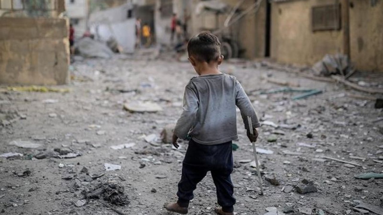 Serangan terbaru Israel di Jalur Gaza mengakibatkan hampir 600 anak Palestina tewas dan lebih dari 1.600 luka-luka, menurut UNRWA, yang menyebut situasi ini sebagai krisis kemanusiaan terburuk sejak Oktober 2023.