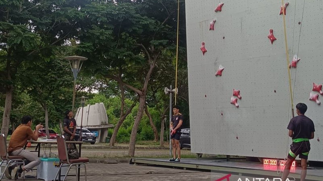 Atlet panjat tebing Veddriq Leonardo menyebut China, Amerika Serikat, dan Italia sebagai pesaing terkuat Indonesia di IFSC World Cup Bali 2025, memprediksi persaingan ketat di tiga nomor pertandingan.