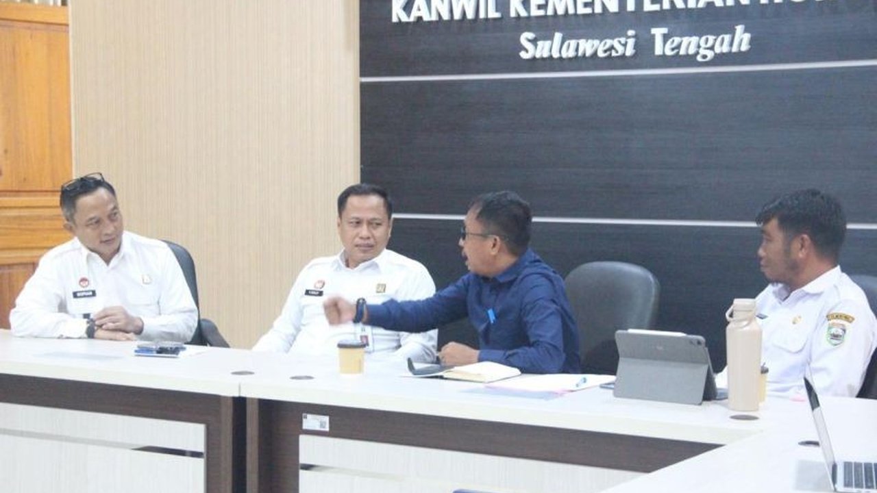 Pemda Morowali dan Kanwil Kemenkum Sulteng berkolaborasi harmonisasi Ranperda untuk mewujudkan Kabupaten Layak Anak, demi melindungi hak-hak anak dan menciptakan lingkungan yang aman dan berpihak pada anak.