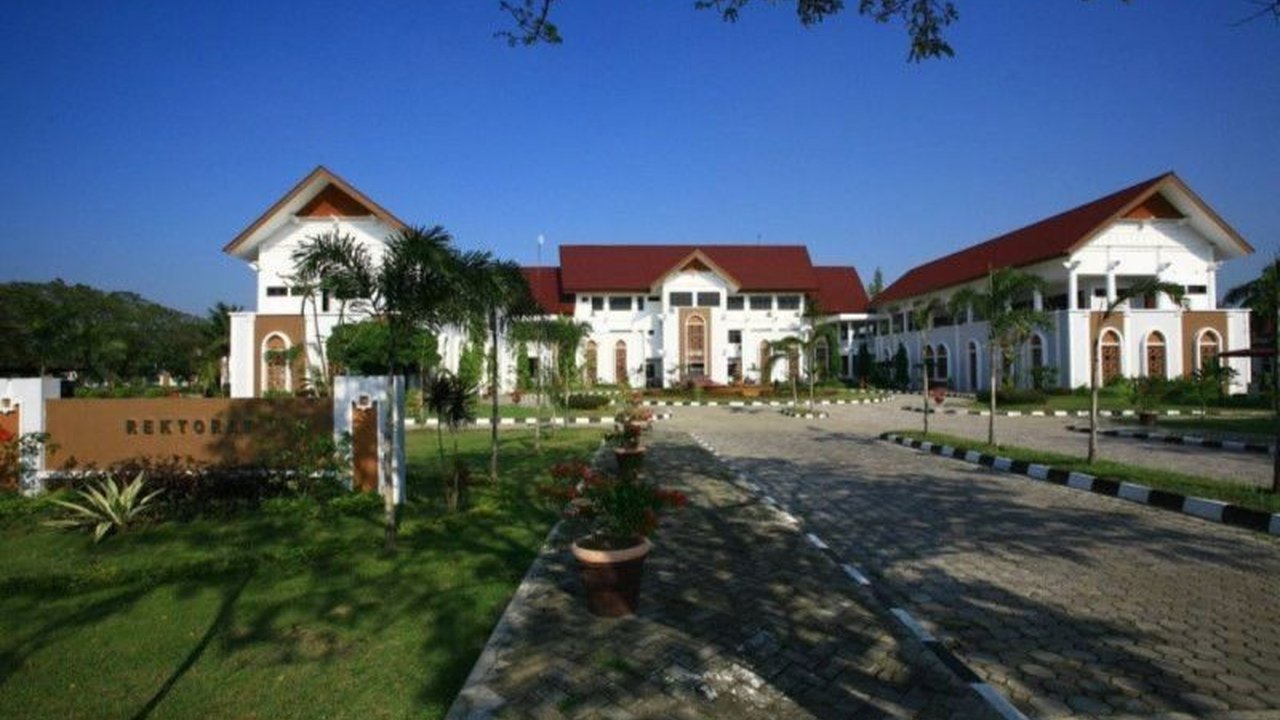 UIN Ar-Raniry berhasil mendapatkan kuota 400 beasiswa KIP Kuliah untuk tahun akademik 2025/2026, meskipun mengajukan 1000 kuota,  membuka peluang bagi mahasiswa kurang mampu berprestasi.